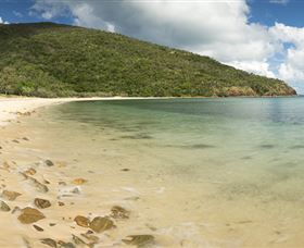 Connie Bay On Keswick Island - Attractions 0