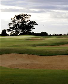 Black Bull Golf Club - Attractions 0