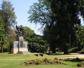Cameron Park - Attractions 1