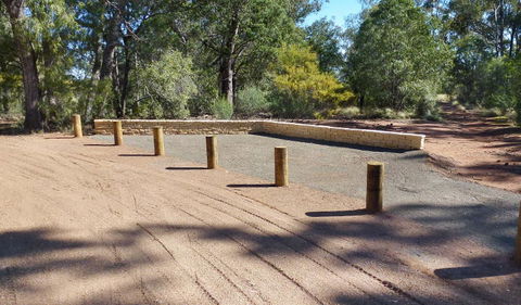 Deriah Aboriginal Information Bay - Attractions 2