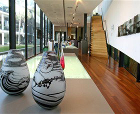 National Art Glass Collection - Attractions 2