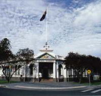 Museum of The Riverina - Historic Council Chambers Site - Attractions