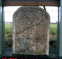King Togees Grave - Attractions