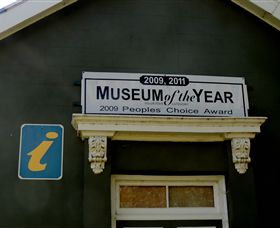 Benalla Costume And Kelly Museum - Attractions 8