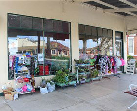 Culcairn Red Cross Craft Shop - Attractions 2