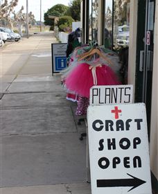 Culcairn Red Cross Craft Shop - Attractions 3