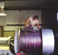 Orange Mountain Wines - Attractions