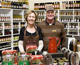 Poppas Fudge And Jam Factory - Attractions 3