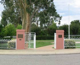 Japanese and Australian War Cemeteries Cowra