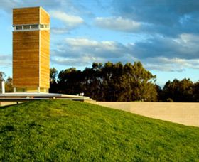 Oxley Flats VIC Attractions