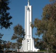 Monument Hill - Attractions
