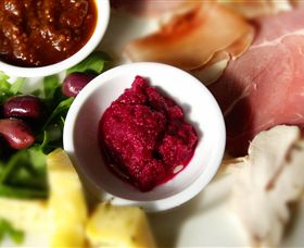 Amulet Vineyard And Beechworth Cider - Attractions 5