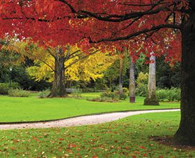 Albury Botanic Gardens - Attractions 0