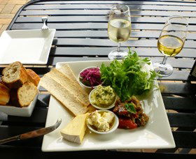 High Valley Cheese Co - Attractions 0