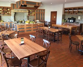 Beechworth Honey Discovery - Attractions 5