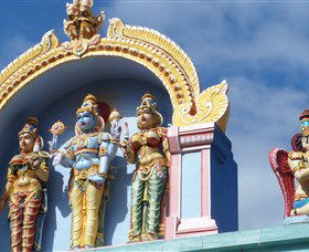 Vishnu Siva Mandir Temple And Library - Attractions 2