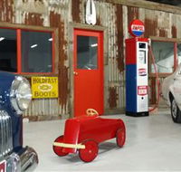 Trafalgar Holden Museum - Attractions