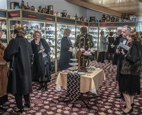 Bygone Beautys Treasured Teapot Museum And Tearooms - Attractions 2