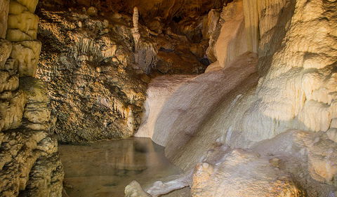 Kooringa Cave - Attractions 1