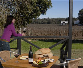 Upper Reach Winery And Cellar Door - Attractions 1