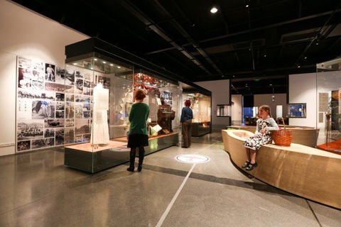 Albury Library Museum - Attractions 8