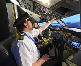 737Jet Flight Simulator Experience - Attractions 2