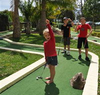 Hunter Valley Aqua Golf and Putt Putt - Attractions