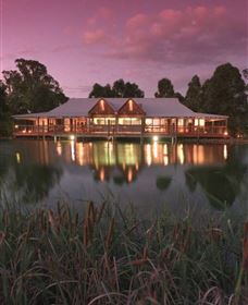 Tamburlaine Organic Wines - Attractions 2