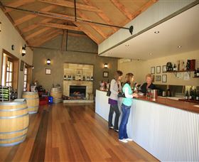 Savannah Estate Winery And Cellar Door - Attractions 2