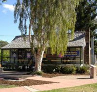 Hay Cottage Arts and Crafts Association Incorporated - Attractions