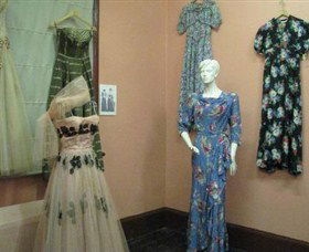 The Museum Of Clothing - Attractions 6