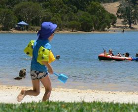 Drakesbrook Weir - Attractions 0