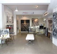 Mark Hanham Gallery - Attractions