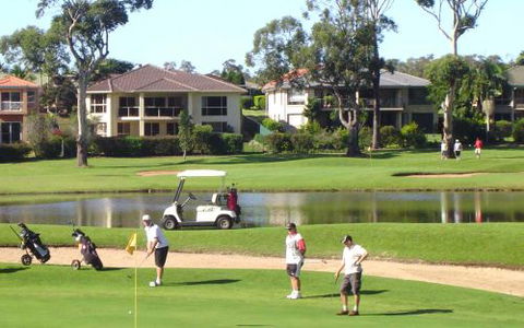 Emerald Downs Golf Course - Attractions 1