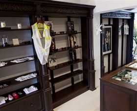 IV COLLECTIVE - Attractions 3