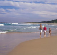 Norah Head Beach - Attractions