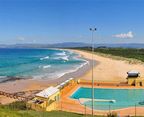 Port Kembla Beach - Attractions 0
