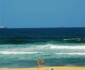 Merewether Beach - Attractions 0