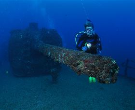 HMAS Brisbane Dive Site - Attractions Las Vegas 1