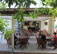 Medowie Macadamias - Attractions
