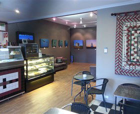 Shoalhaven Fine Art And Framing - Attractions 3