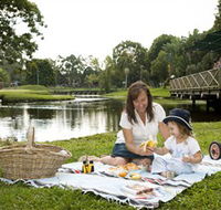 Doug Larsen Park - Attractions