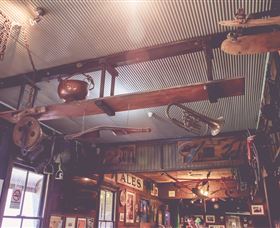 The Pub With No Beer - Attractions 3