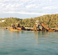 Tangalooma Wrecks Dive Site - Attractions