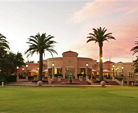 Links Hope Island Golf Club - Attractions 0