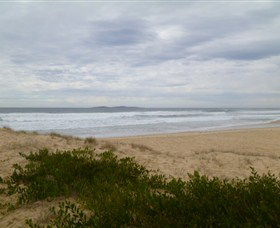 Narooma Surf Beach - Attractions 1
