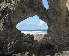 Glasshouse Rocks And Pillow Lava - Attractions Las Vegas 0