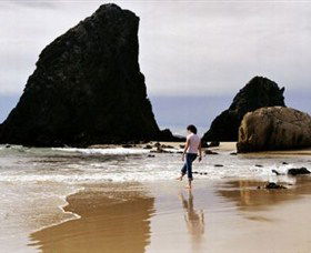 Glasshouse Rocks And Pillow Lava - Attractions Las Vegas 1