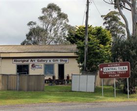 Apma Creations Aboriginal Art Gallery And Gift Shop - Attractions 1