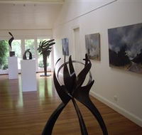 Ivy Hill Gallery - Attractions